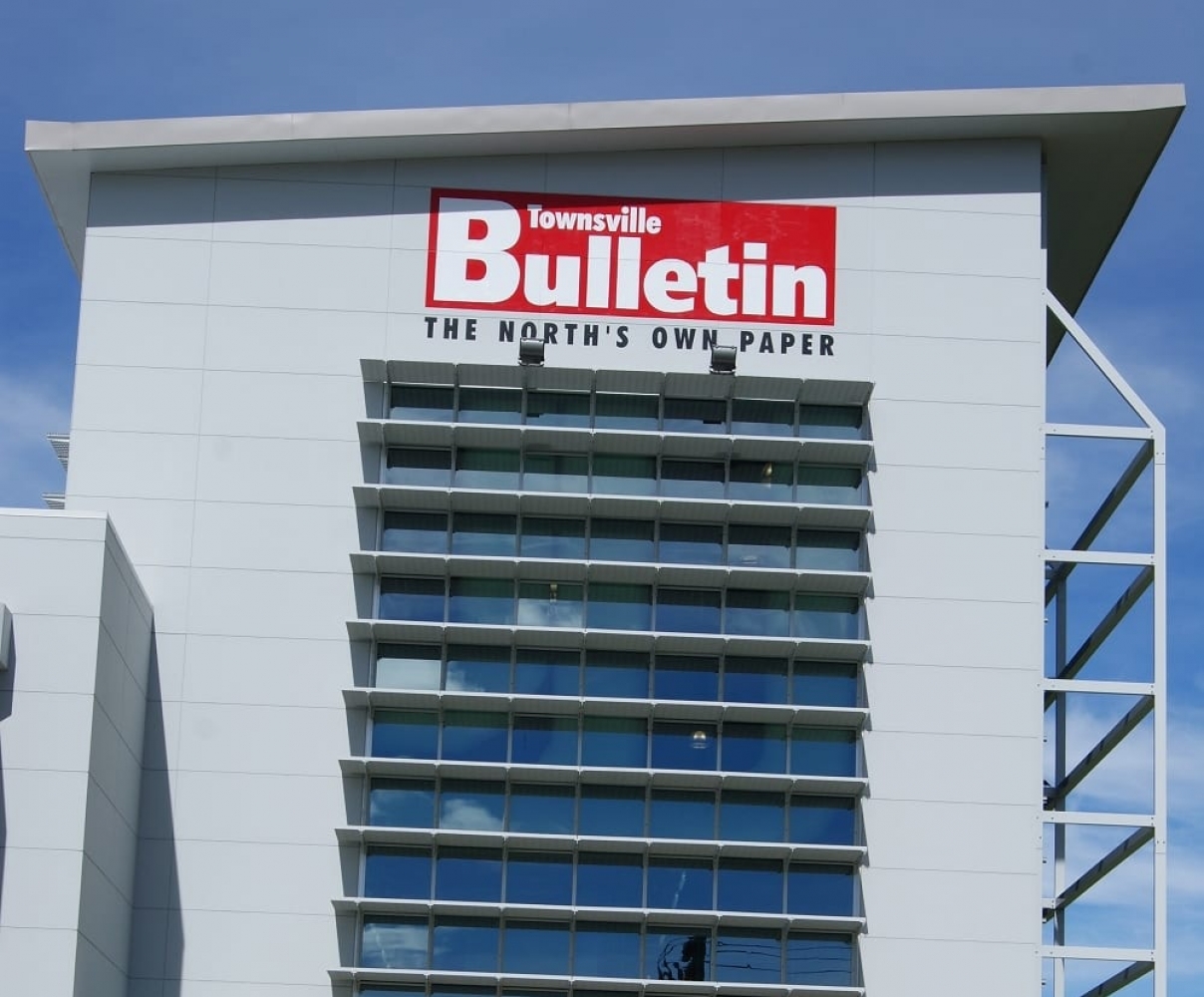 TOWNSVILLE BULLETIN NEWSPAPER mcd australia